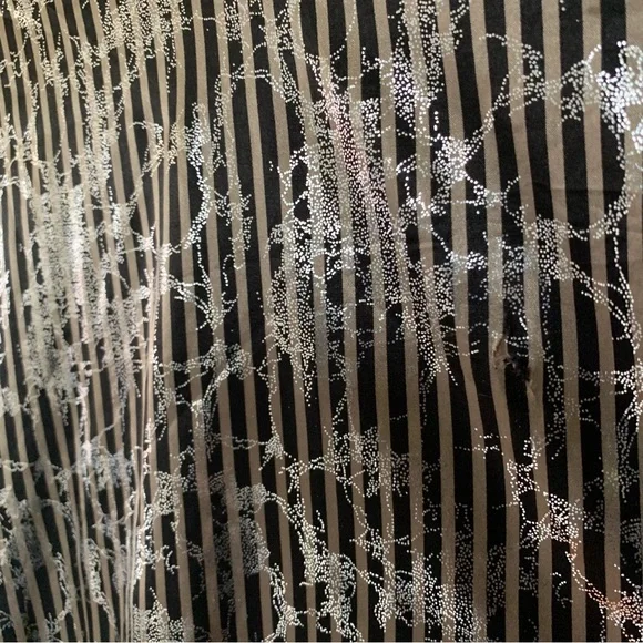 Vintage 90s Shimmery Silver Tone and Black Blouse Y2K Disco Retro Chic Eclectic - Picture 3 of 9